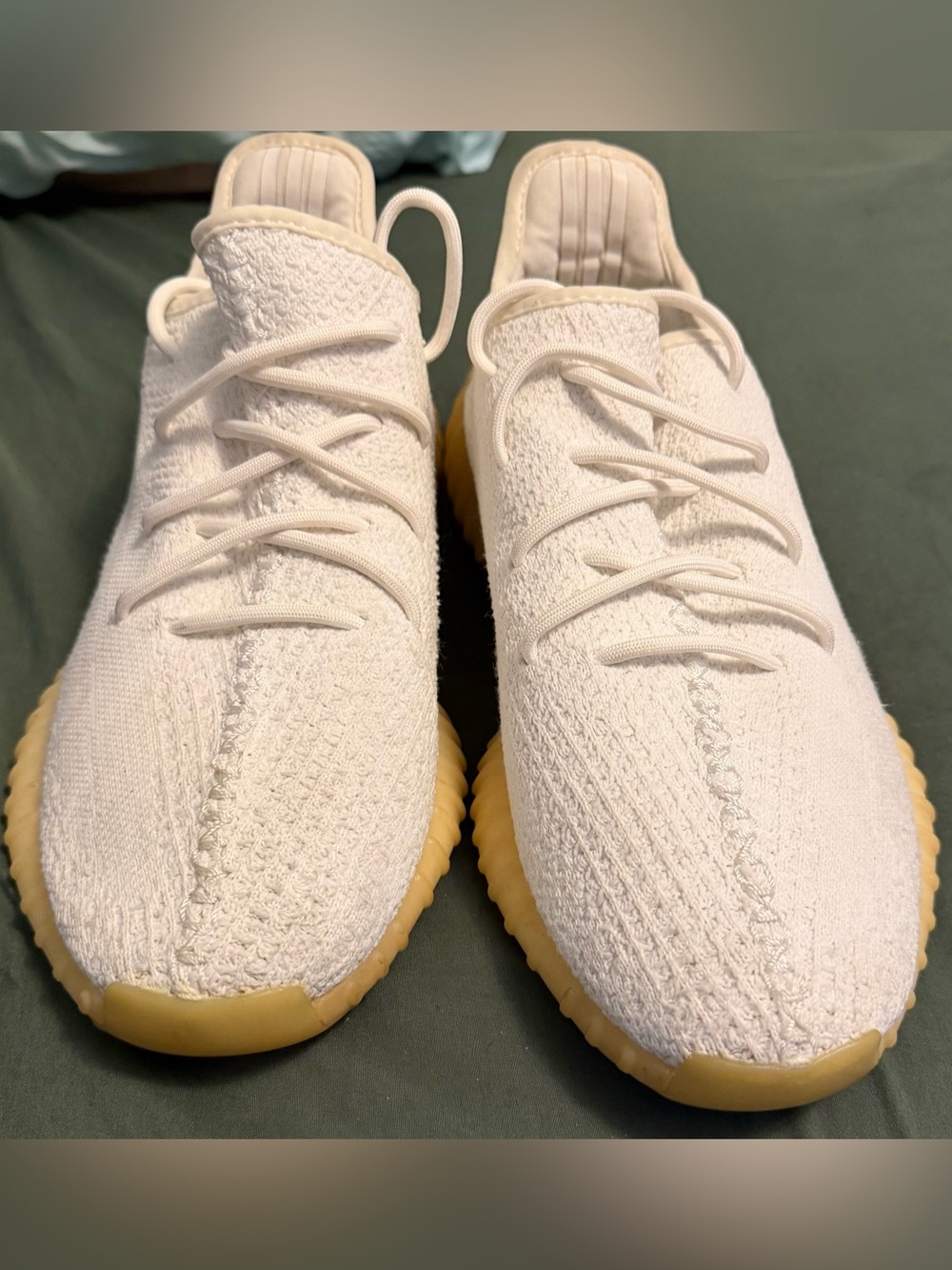 Yeezy Boost 350 V2 Cream White Gum Sole Mens 10/Womans 11.5